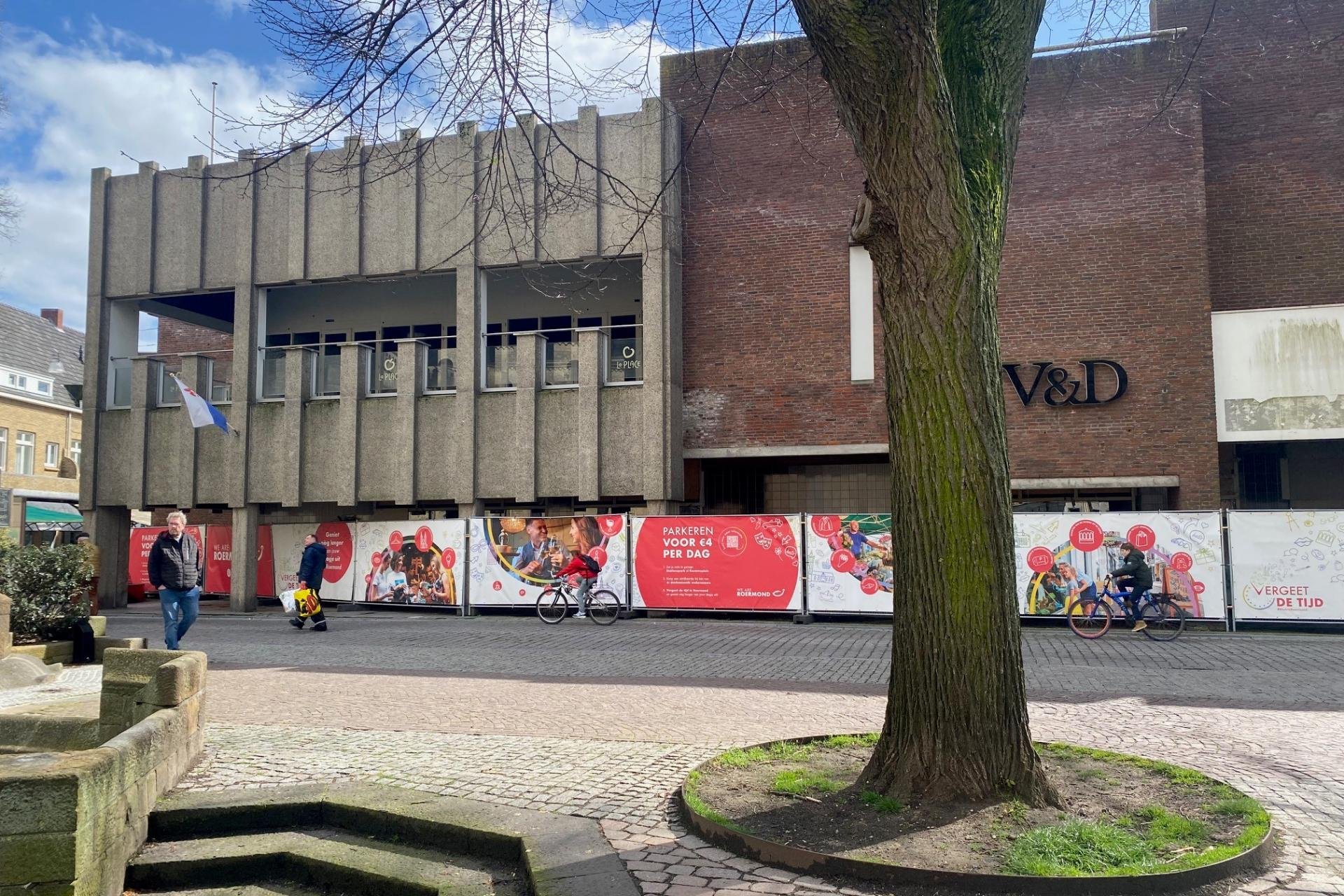 Het V&D-pand in Roermond